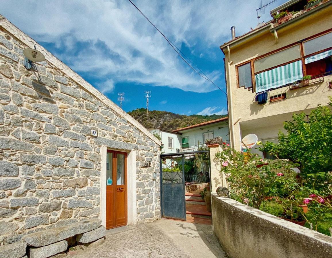 Domos Antigas Bed and Breakfast Bottidda Εξωτερικό φωτογραφία