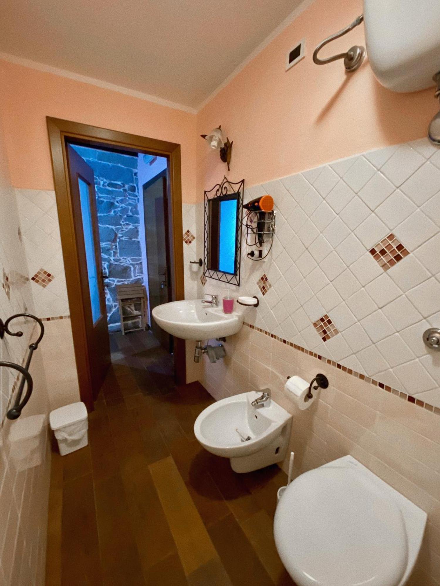 Domos Antigas Bed and Breakfast Bottidda Εξωτερικό φωτογραφία